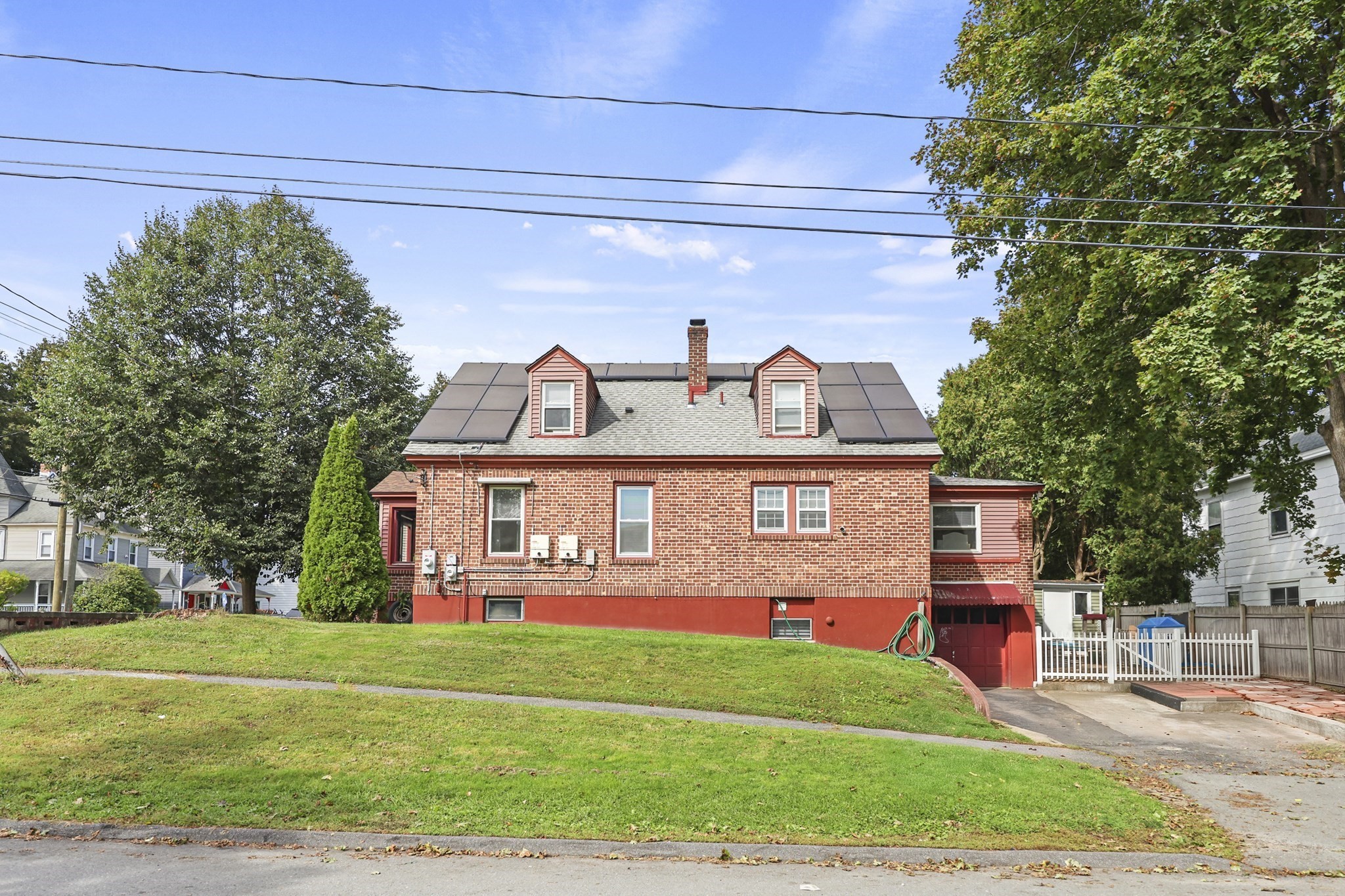 45 Stoddard Ave Property Photo 4