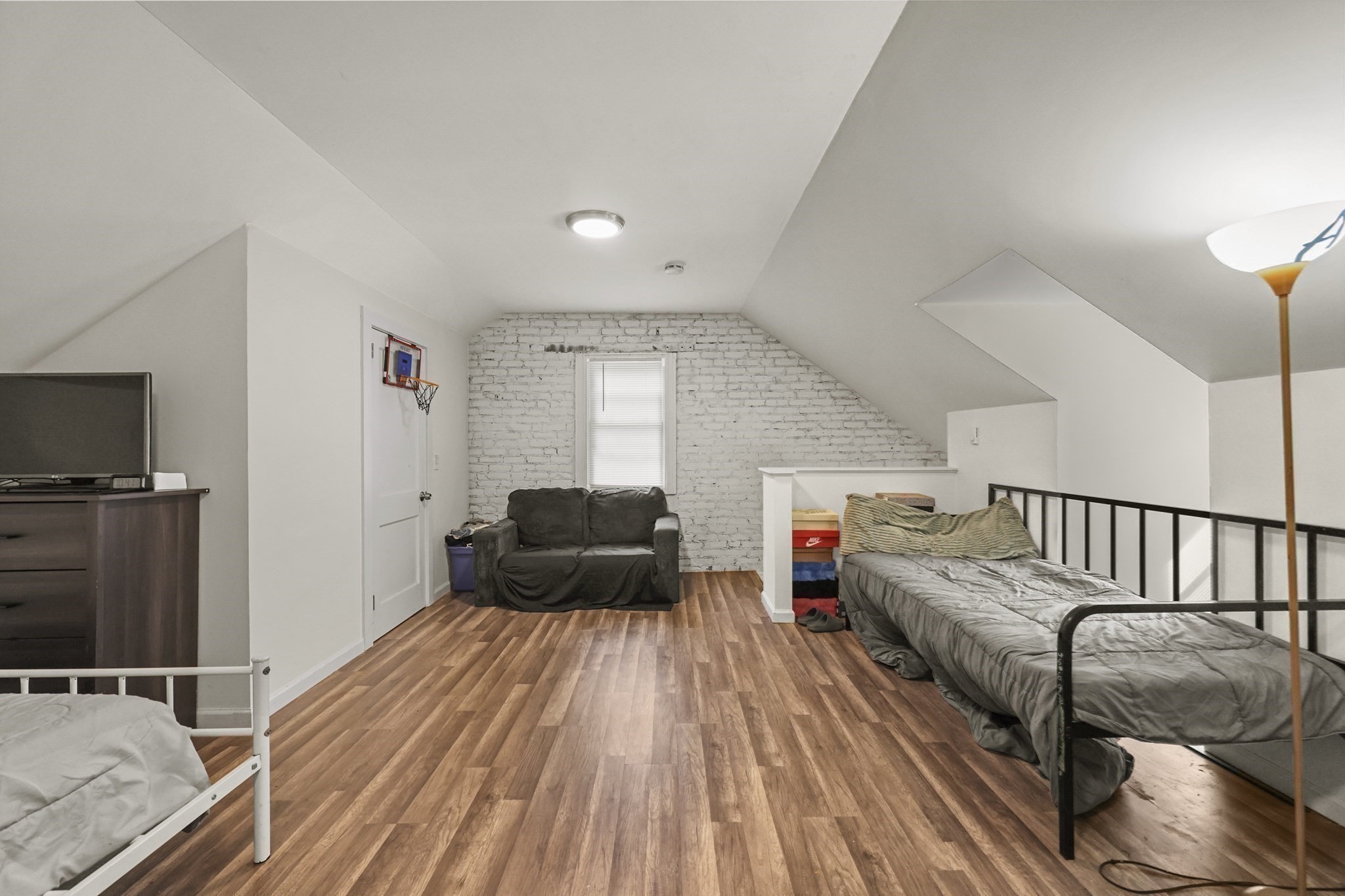 45 Stoddard Ave Property Photo 24