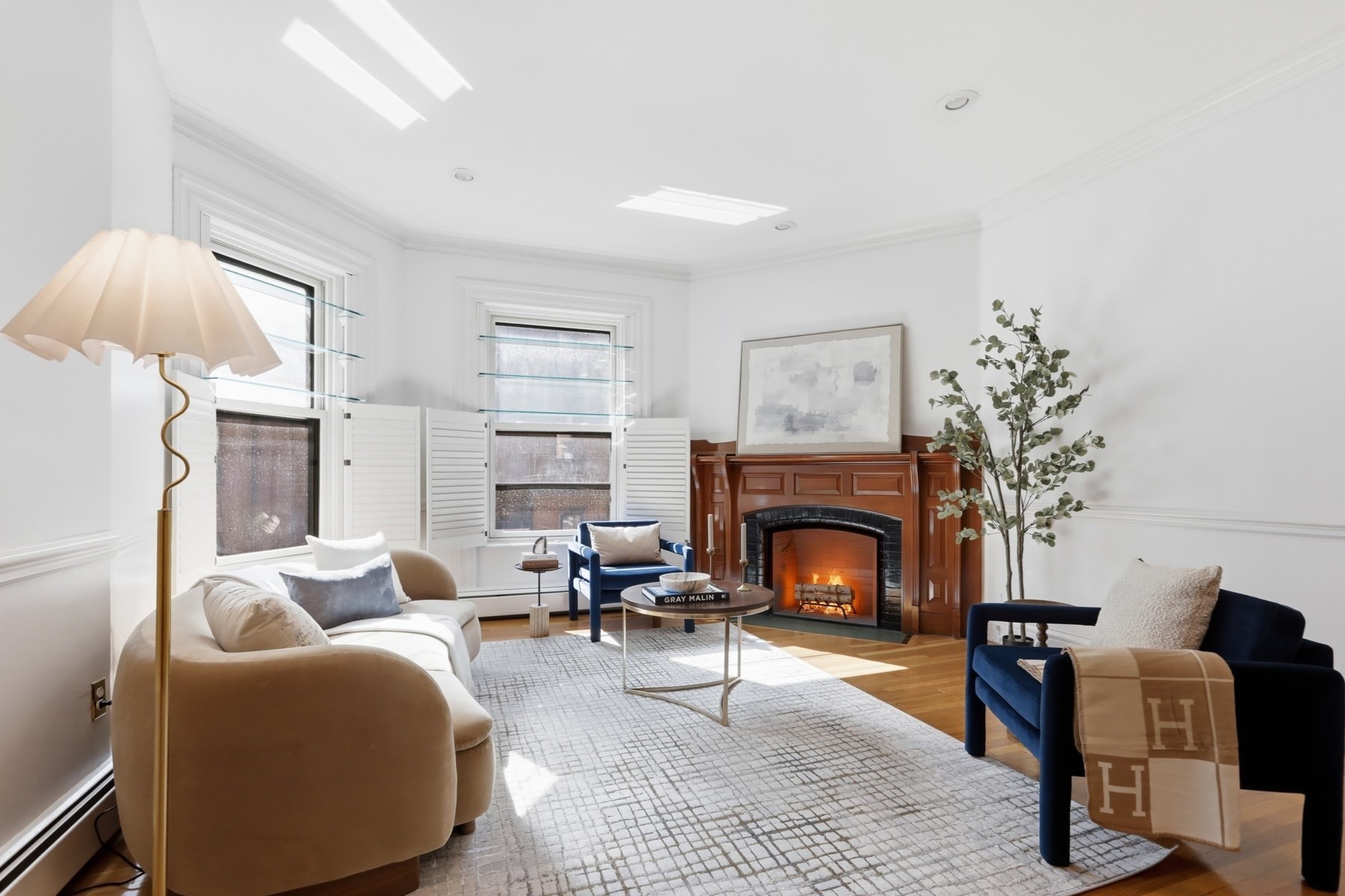 258 Marlborough St # 2r Property Photo 1