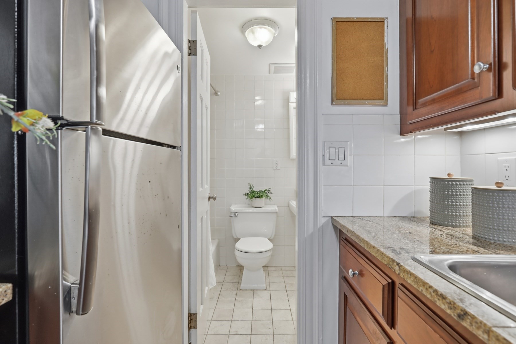 258 Marlborough St # 2r Property Photo 15