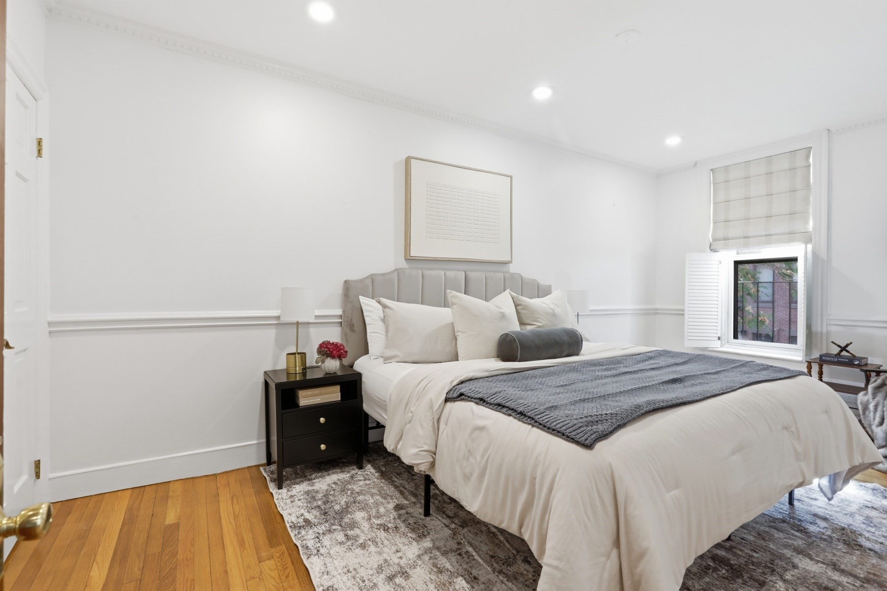 258 Marlborough St # 2r Property Photo 17