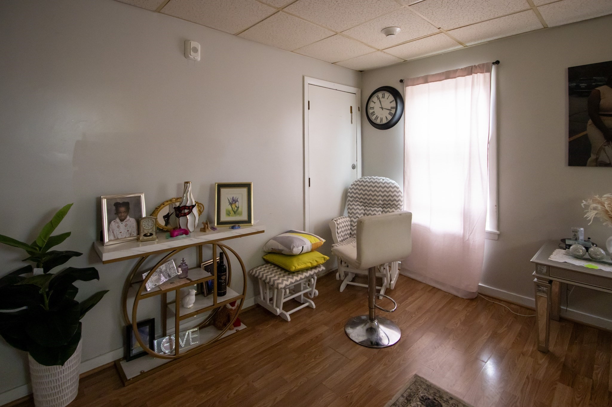 46 Millbury St Property Photo 8