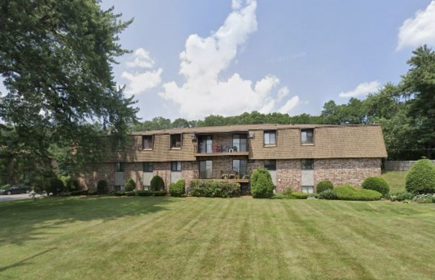 625 W Lowell Ave # 14 Property Photo 1