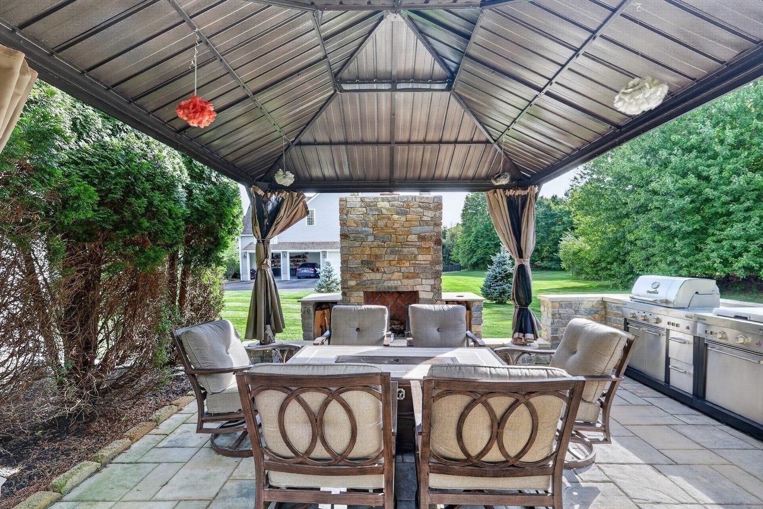 4 Iarussi Way Property Photo 9
