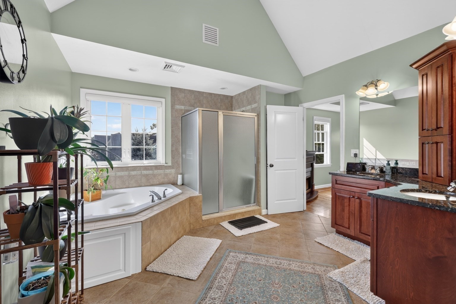 4 Iarussi Way Property Photo 34