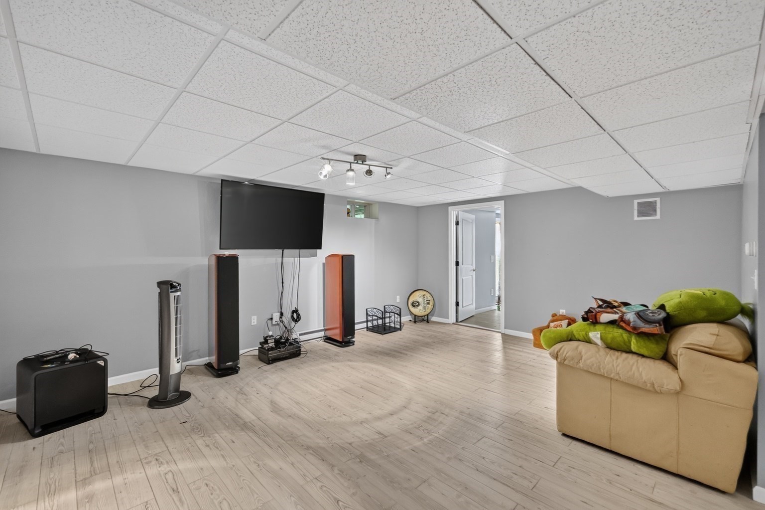 4 Iarussi Way Property Photo 38