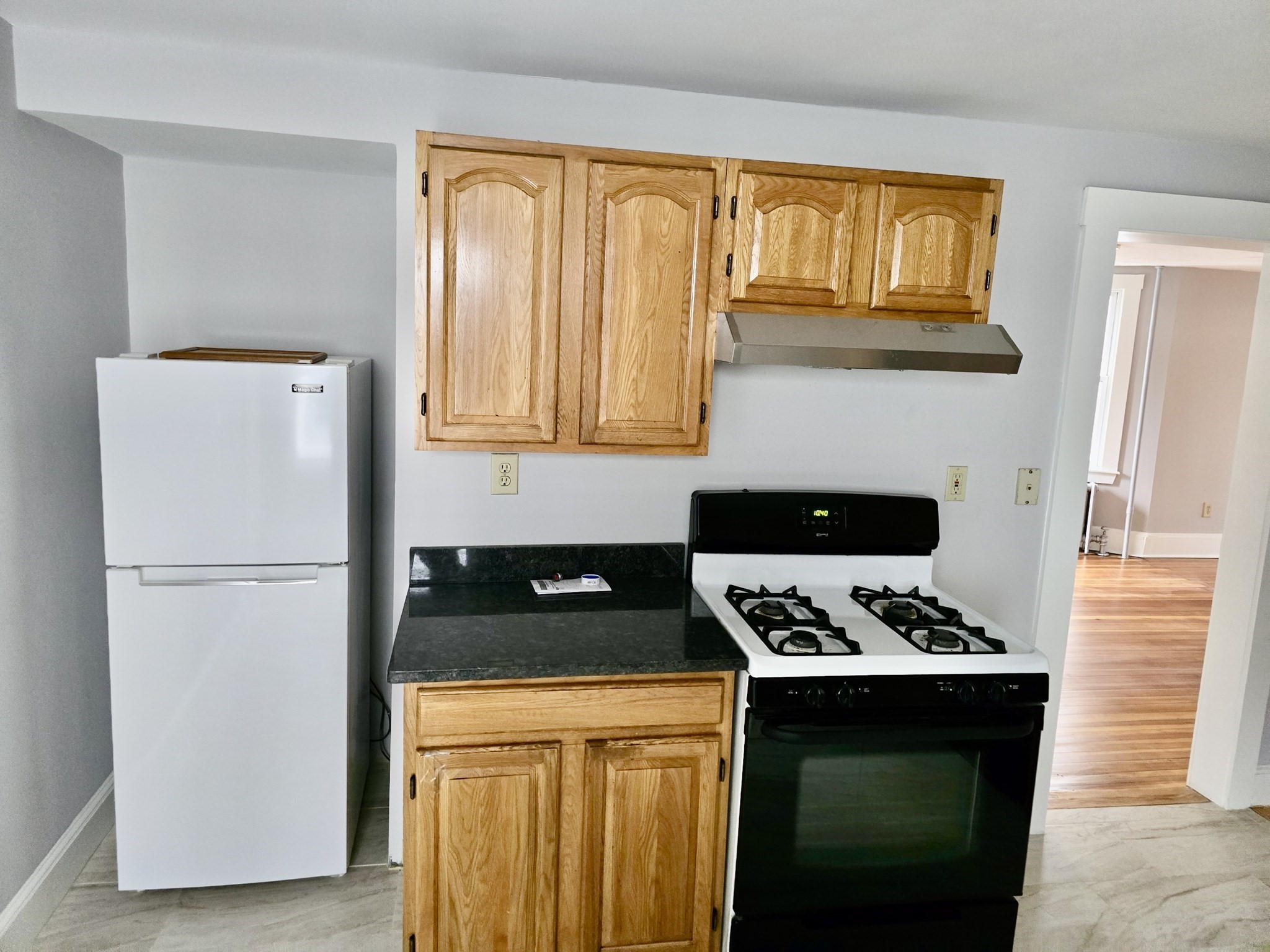 31 Kenberma # 2 Property Photo 1