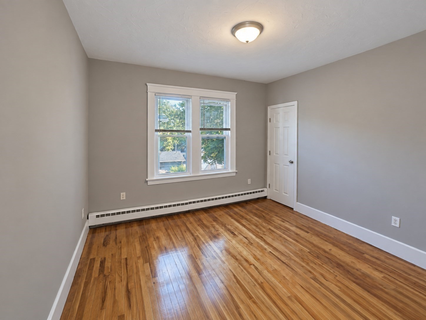 320 Hamilton St Property Photo 9