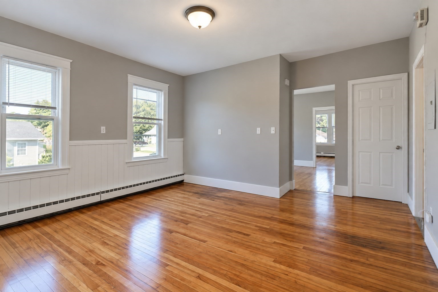 320 Hamilton St Property Photo 12