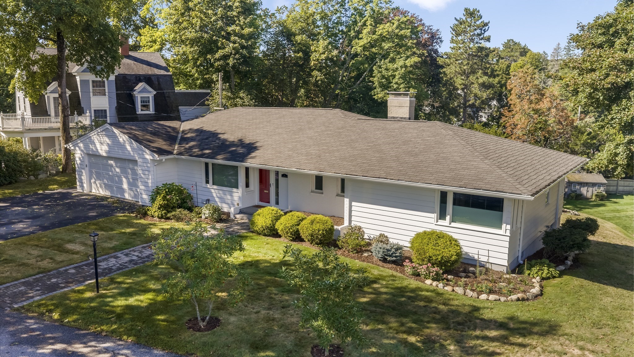 4 Arlington Ter Property Photo 2