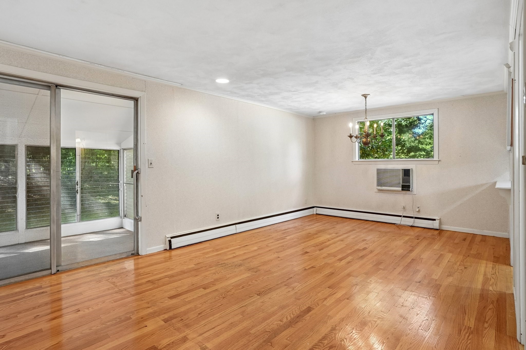 31 Madison Ave Property Photo 8