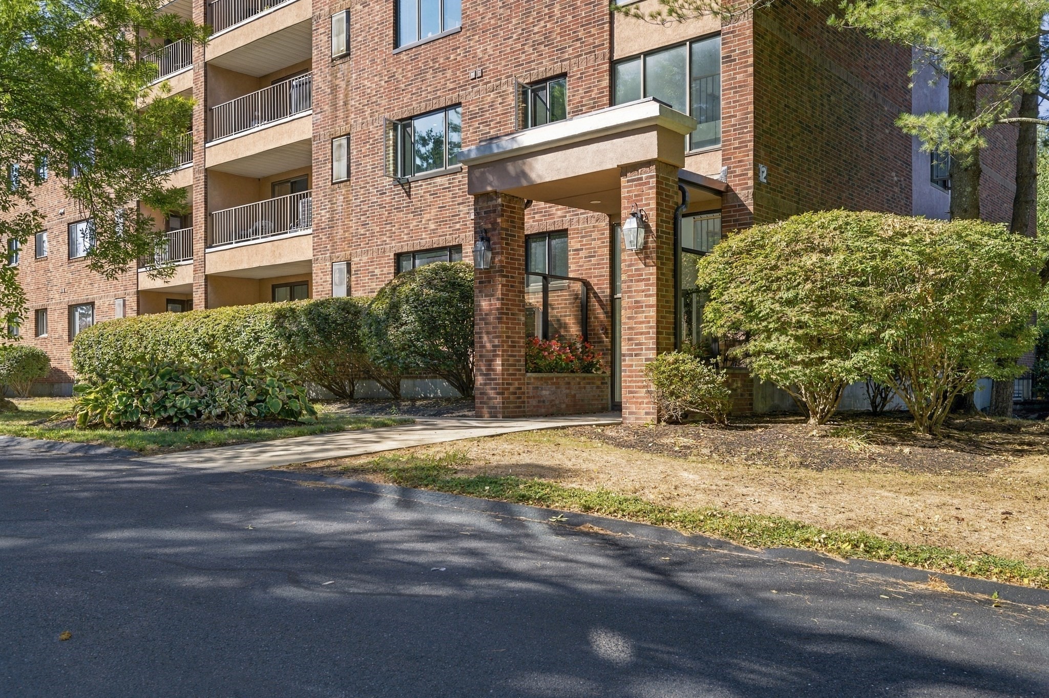 12 Ledgewood Way # 21 Property Photo 2