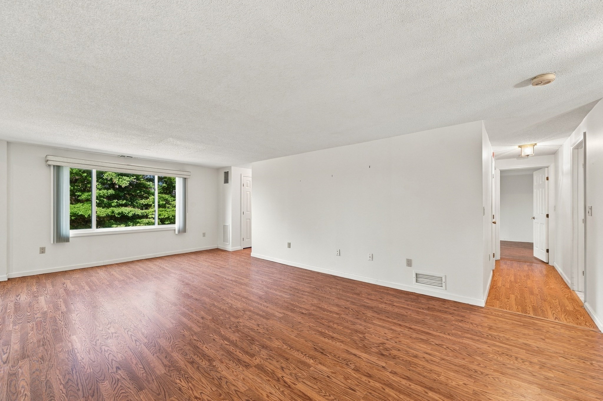 12 Ledgewood Way # 21 Property Photo 12