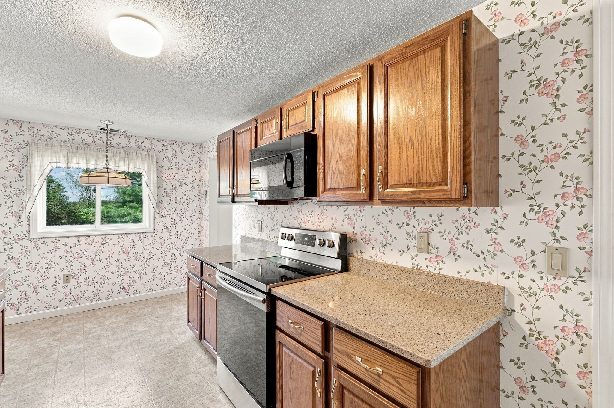 12 Ledgewood Way # 21 Property Photo 15