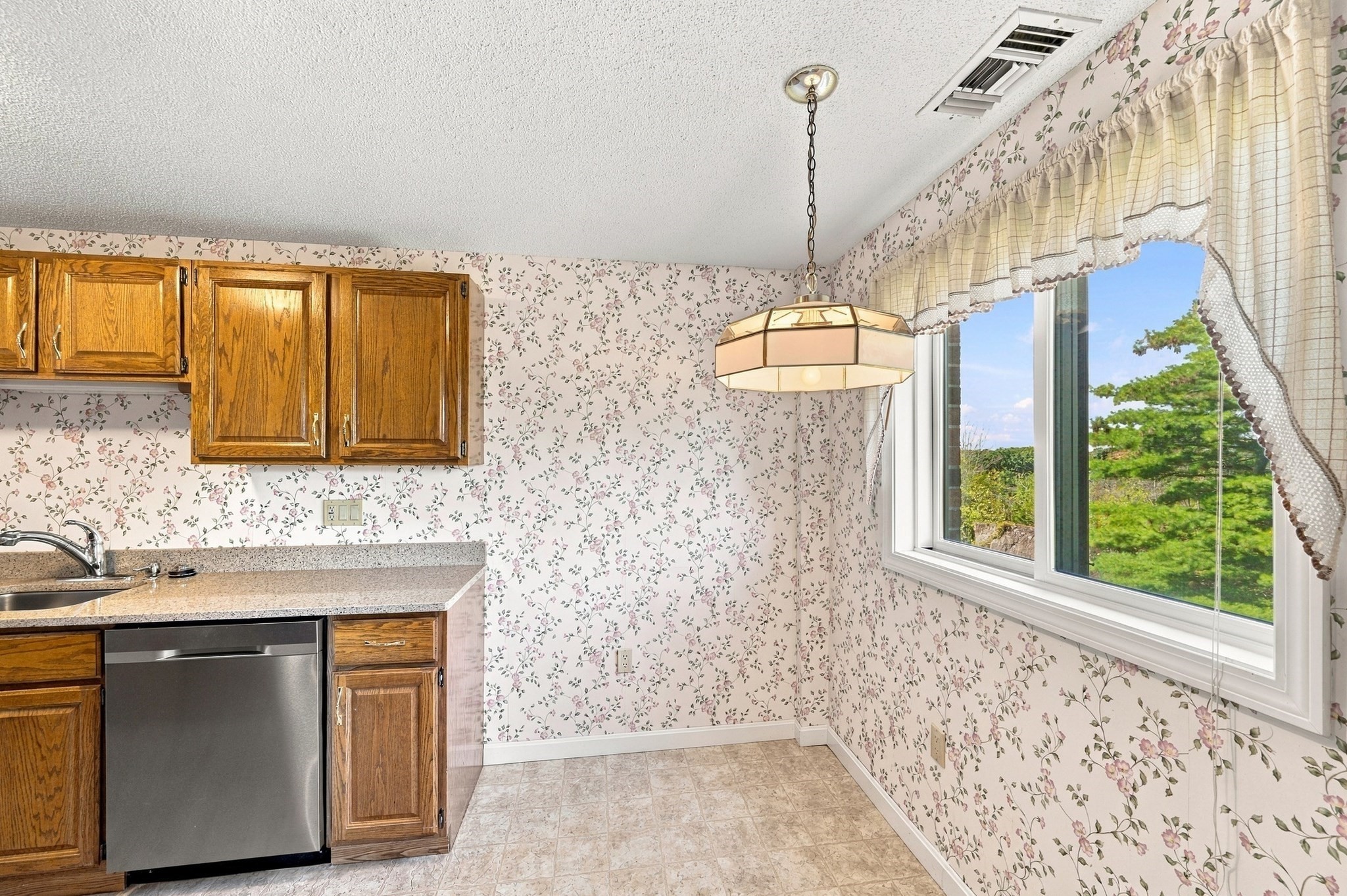 12 Ledgewood Way # 21 Property Photo 17