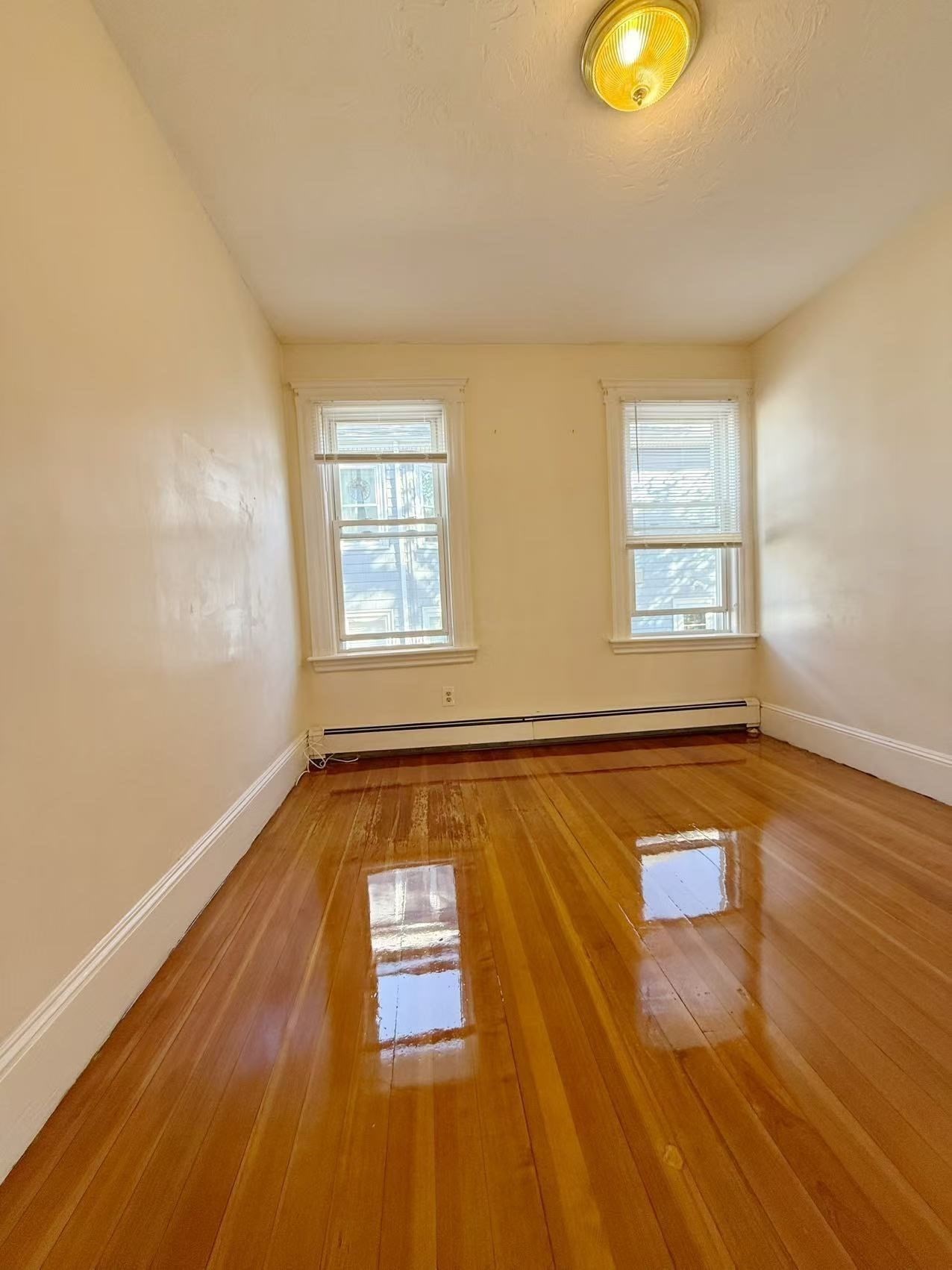 44 Jeanette Ave # 1 Property Photo 5