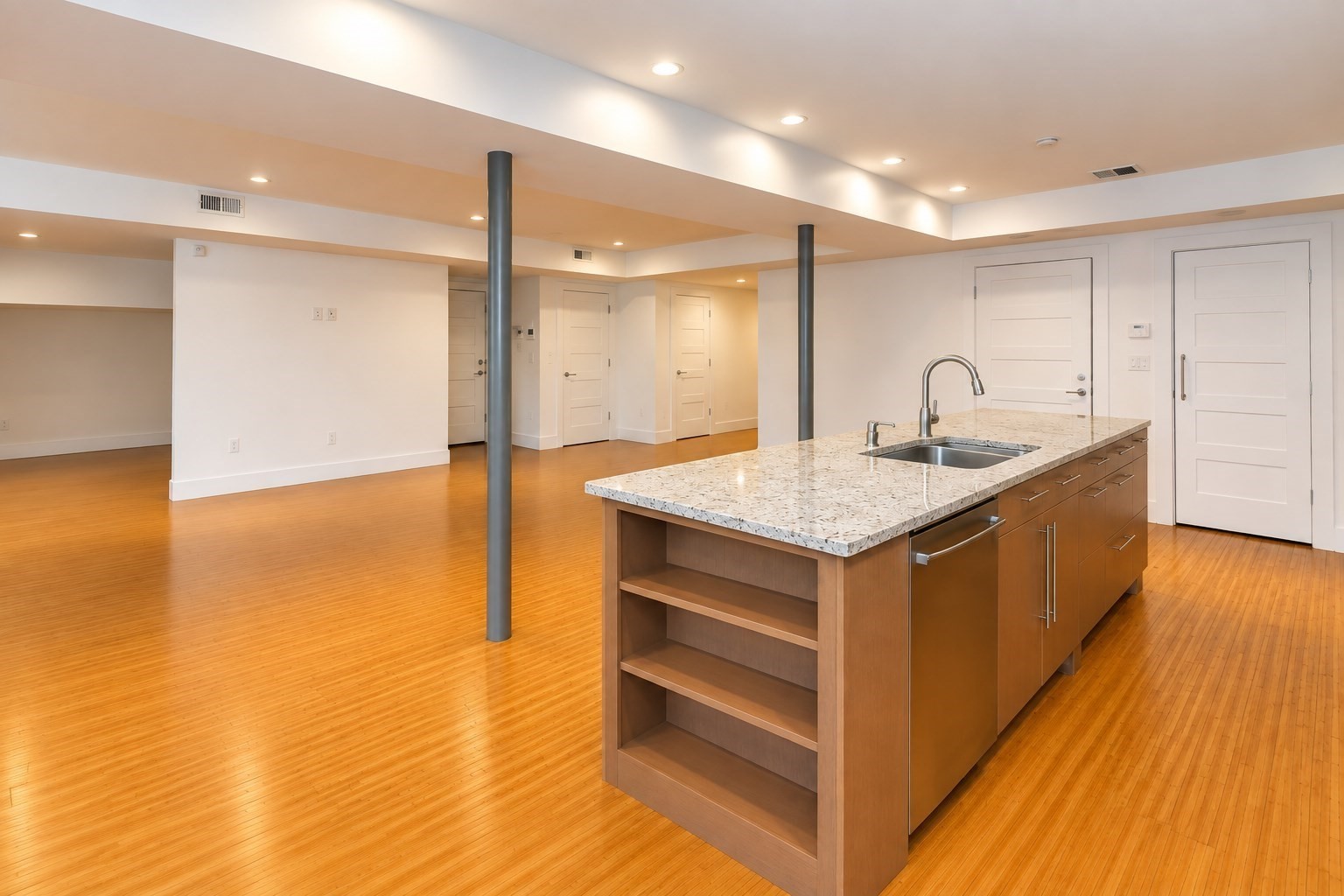 2021 Commonwealth Ave # B Property Photo 4