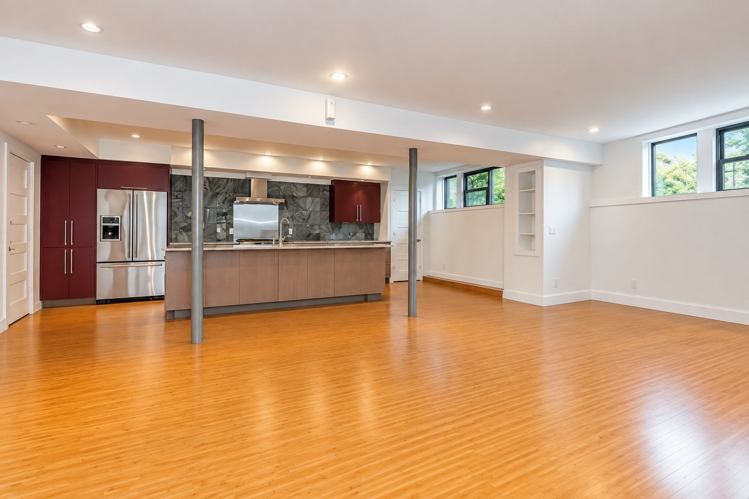 2021 Commonwealth Ave # B Property Photo 5