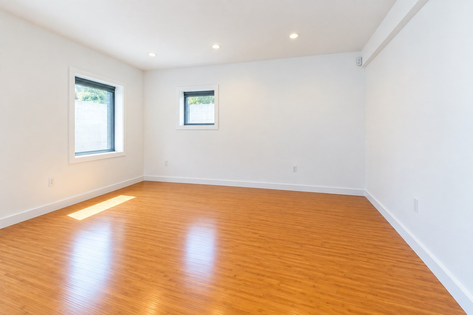 2021 Commonwealth Ave # B Property Photo 12
