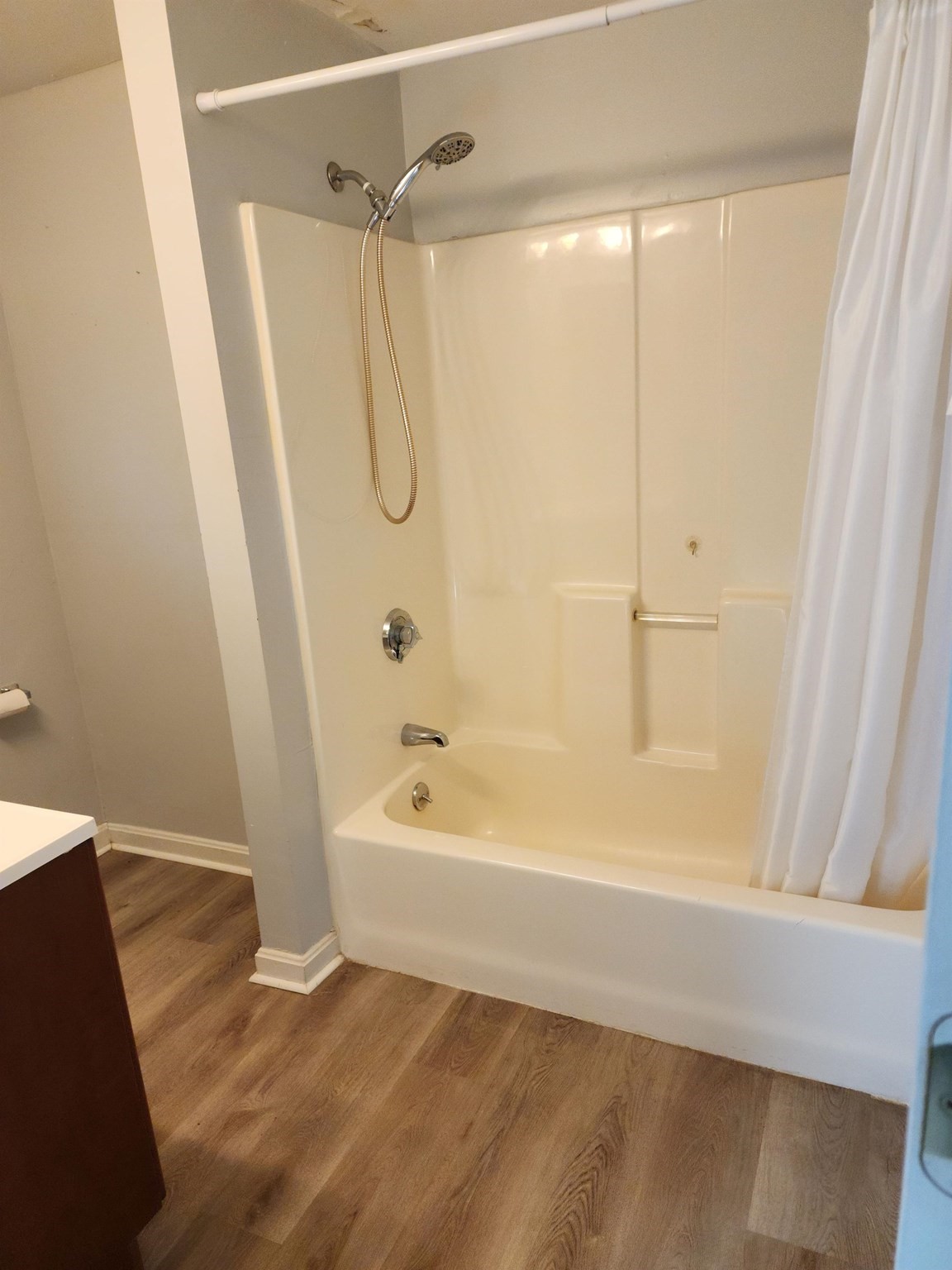 81 Edwards # 3 Property Photo 14