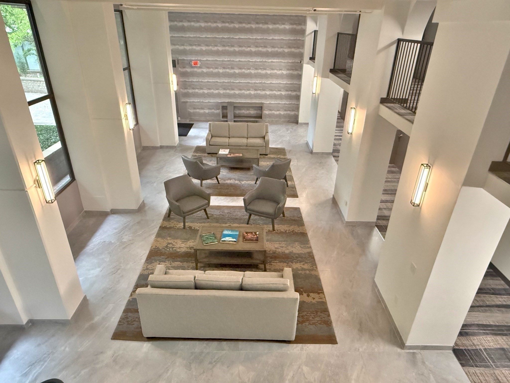 1731 Beacon St # 713 Property Photo 3