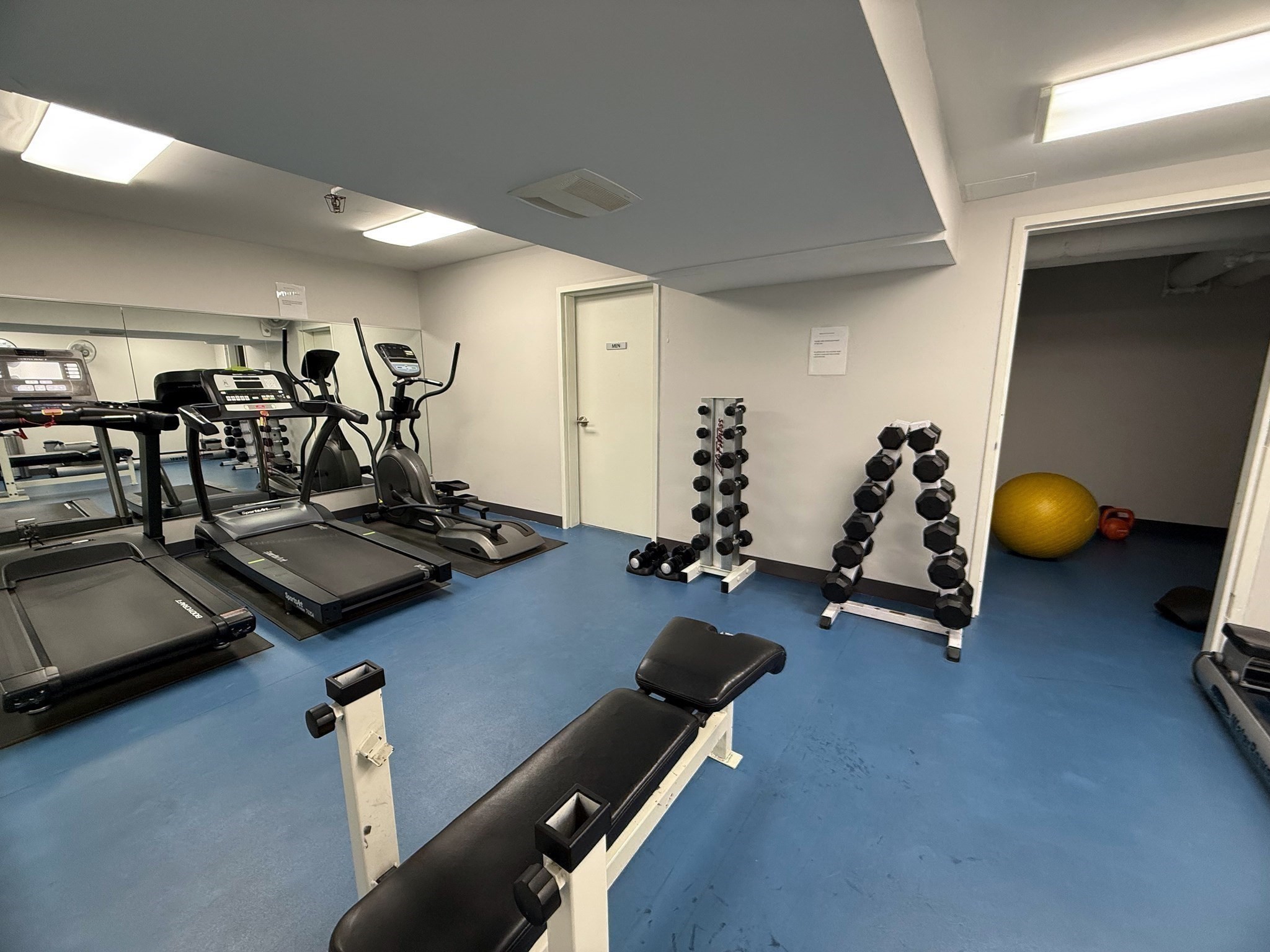 1731 Beacon St # 713 Property Photo 32