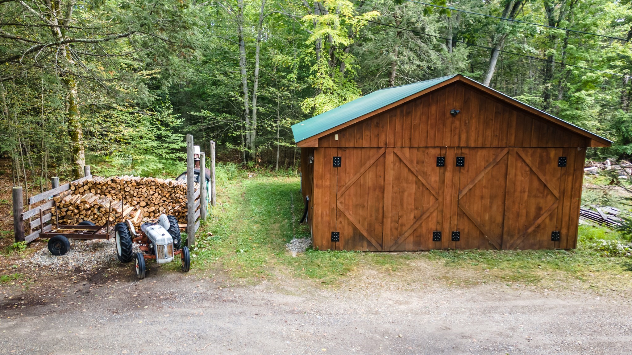 69 Lockes Village Rd Property Photo 2