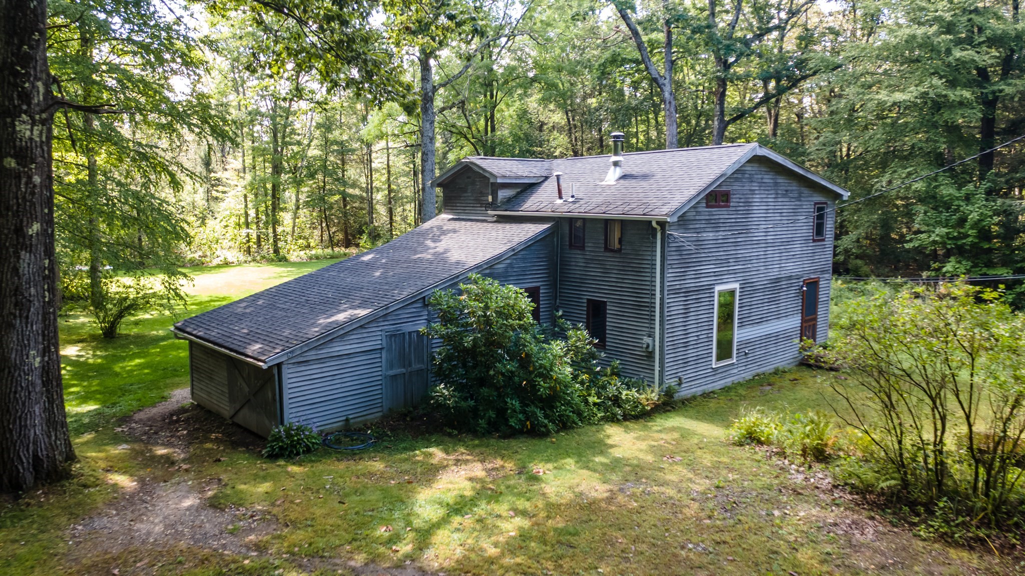 69 Lockes Village Rd Property Photo 3