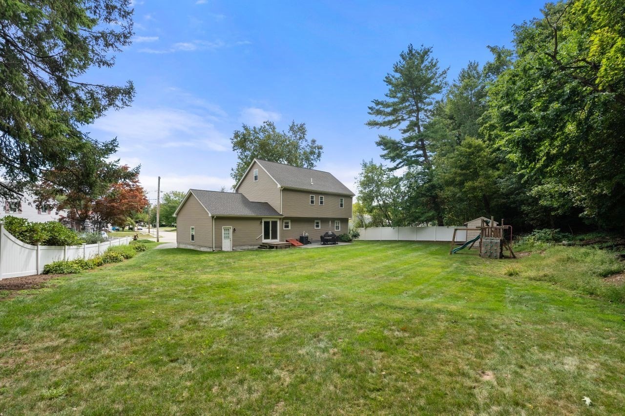72 Bornwood Drive Property Photo 24