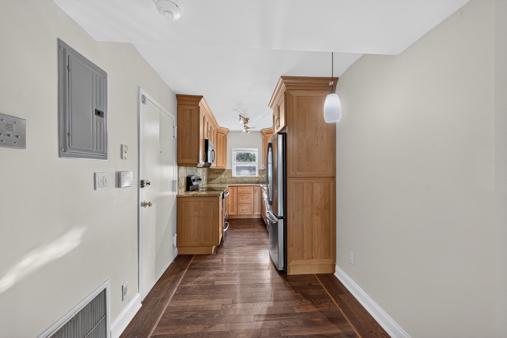 148 Newton Street # 2 Property Photo 12