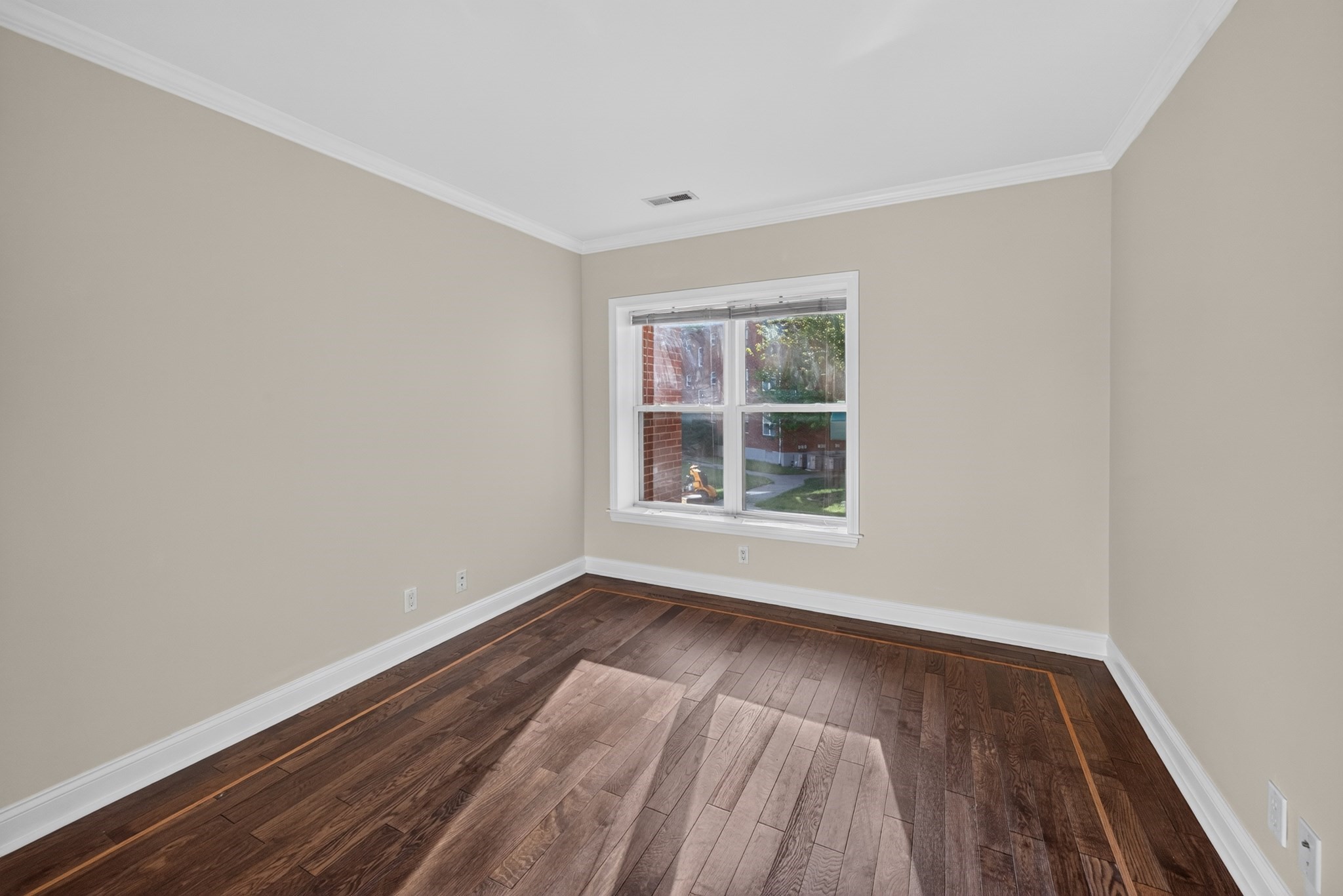 148 Newton Street # 2 Property Photo 13