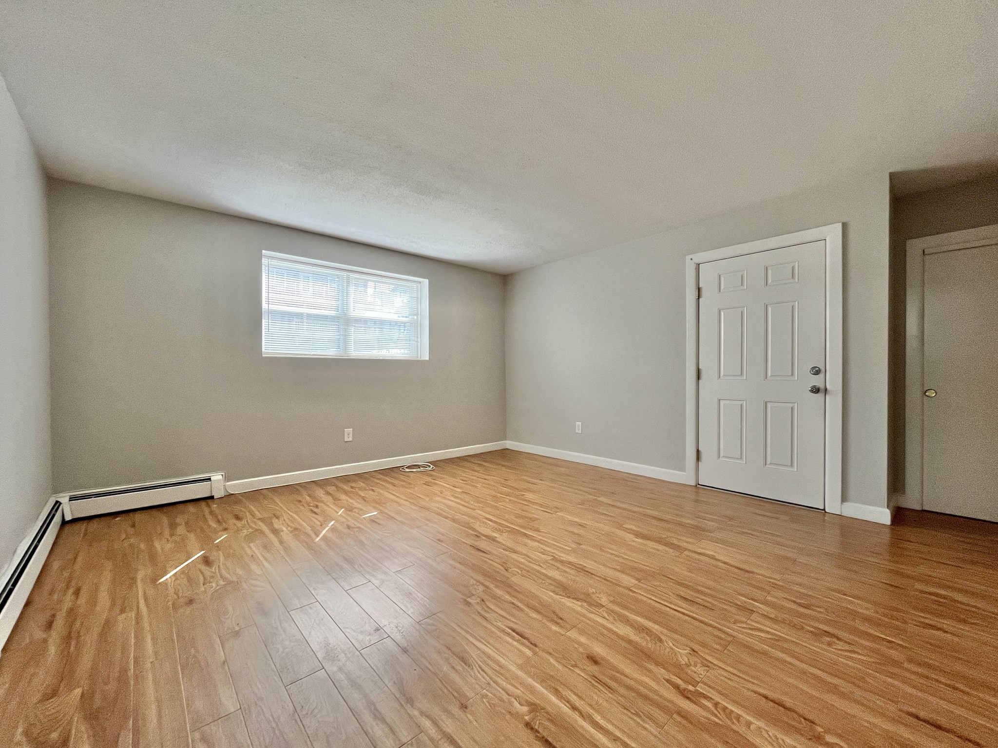 649 Washington # 2 Property Photo 1