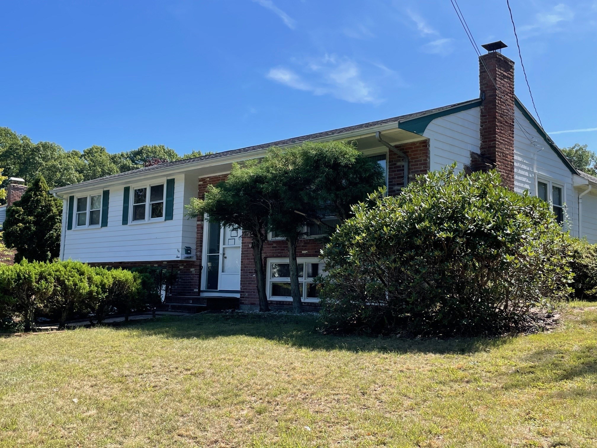 4 Sunset Drive Property Photo 2