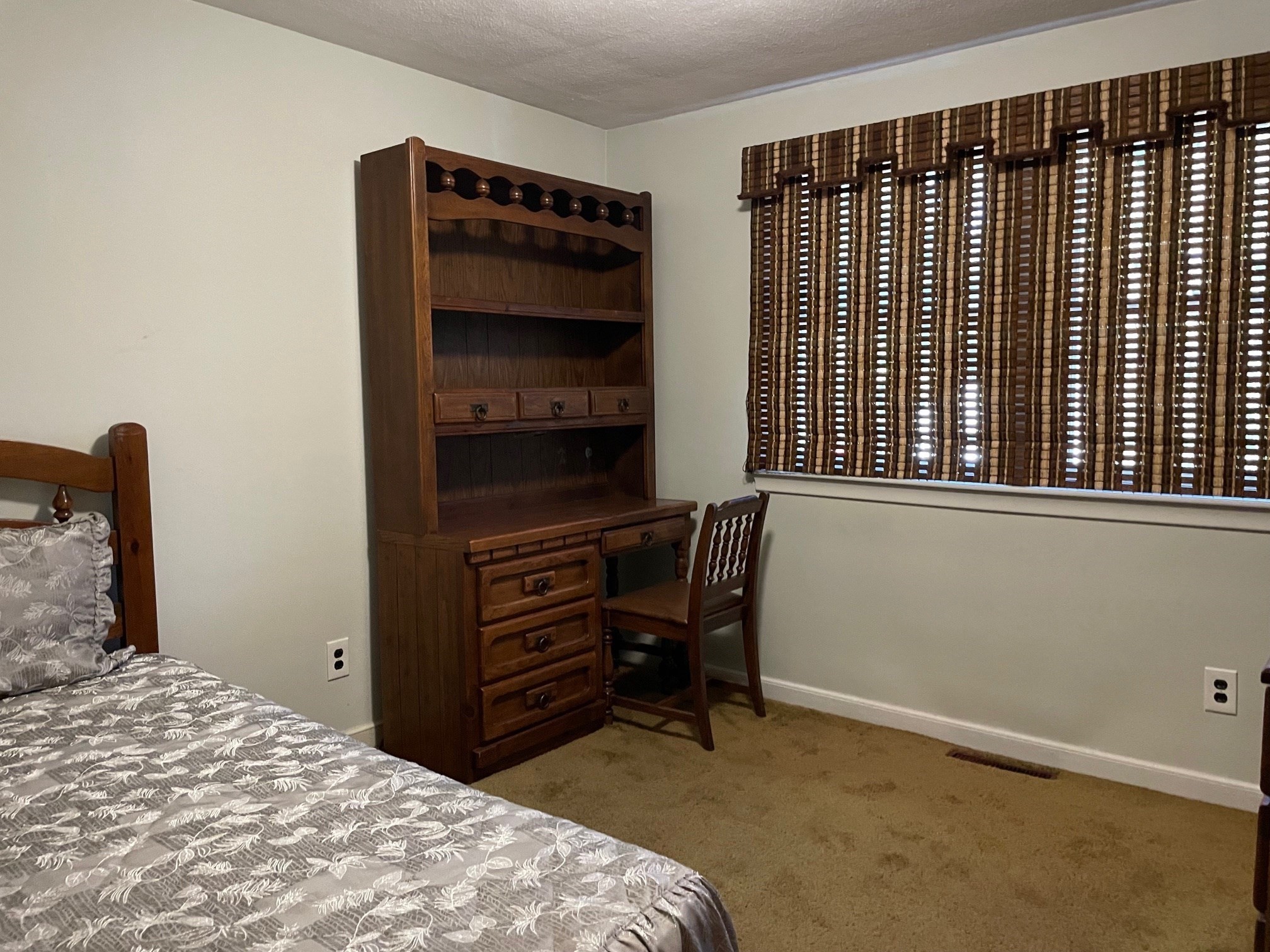 4 Sunset Drive Property Photo 8