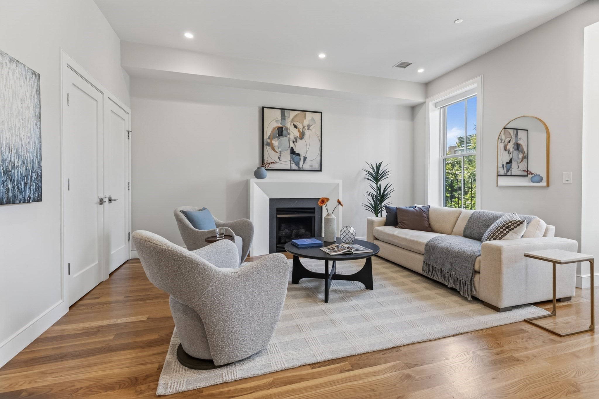 511 Massachusetts Avenue # 3 Property Photo 3