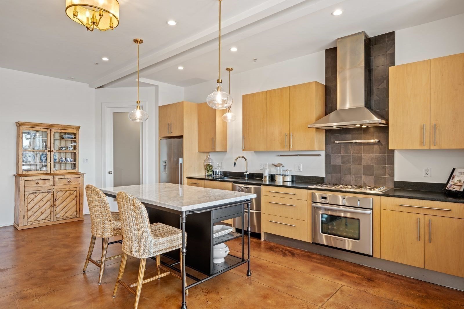 36 A St # D Property Photo 4