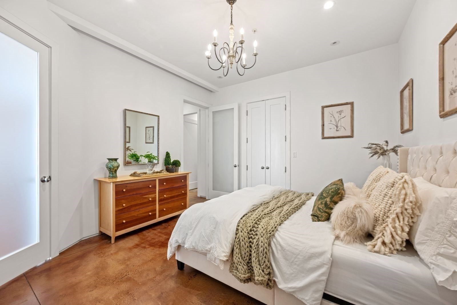 36 A St # D Property Photo 13