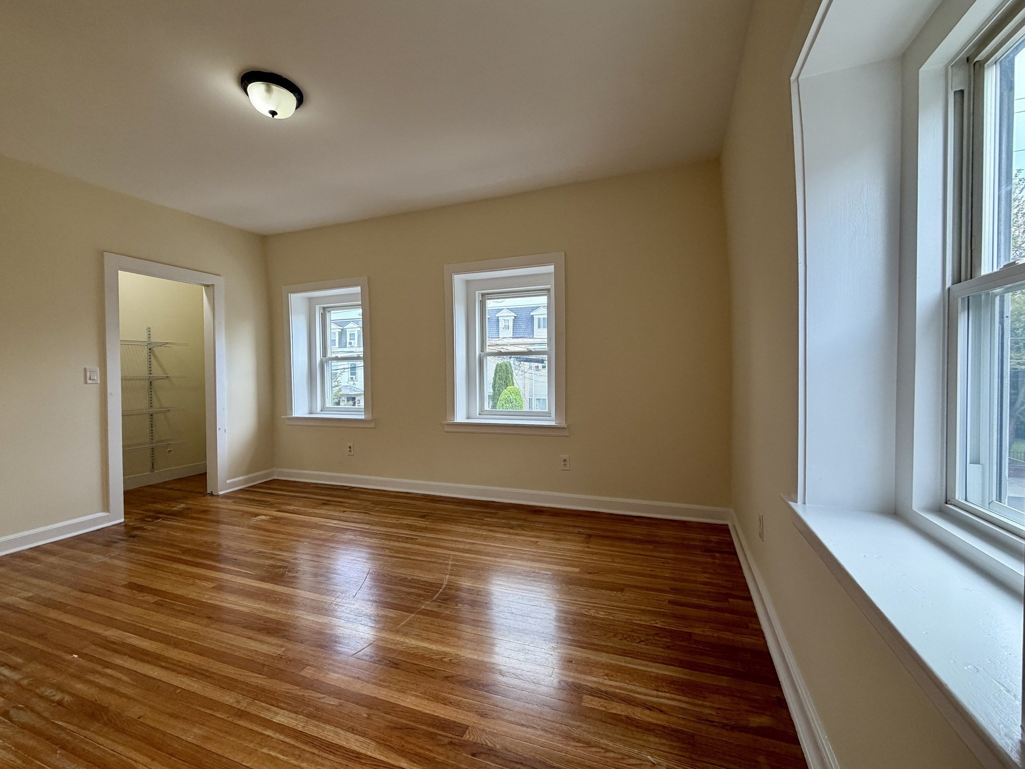 44 Everett Street # 2 Property Photo 6