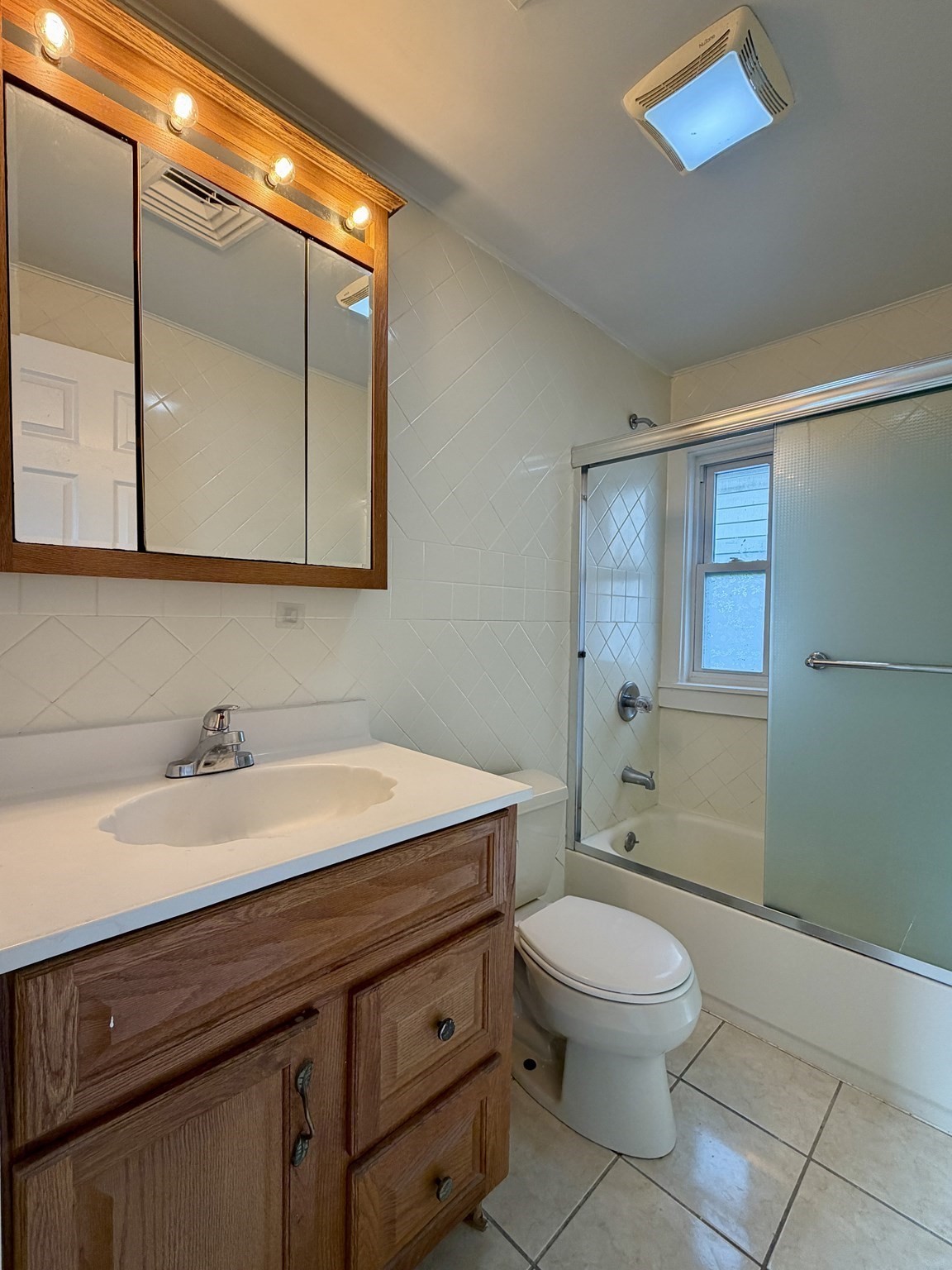 44 Everett Street # 2 Property Photo 9