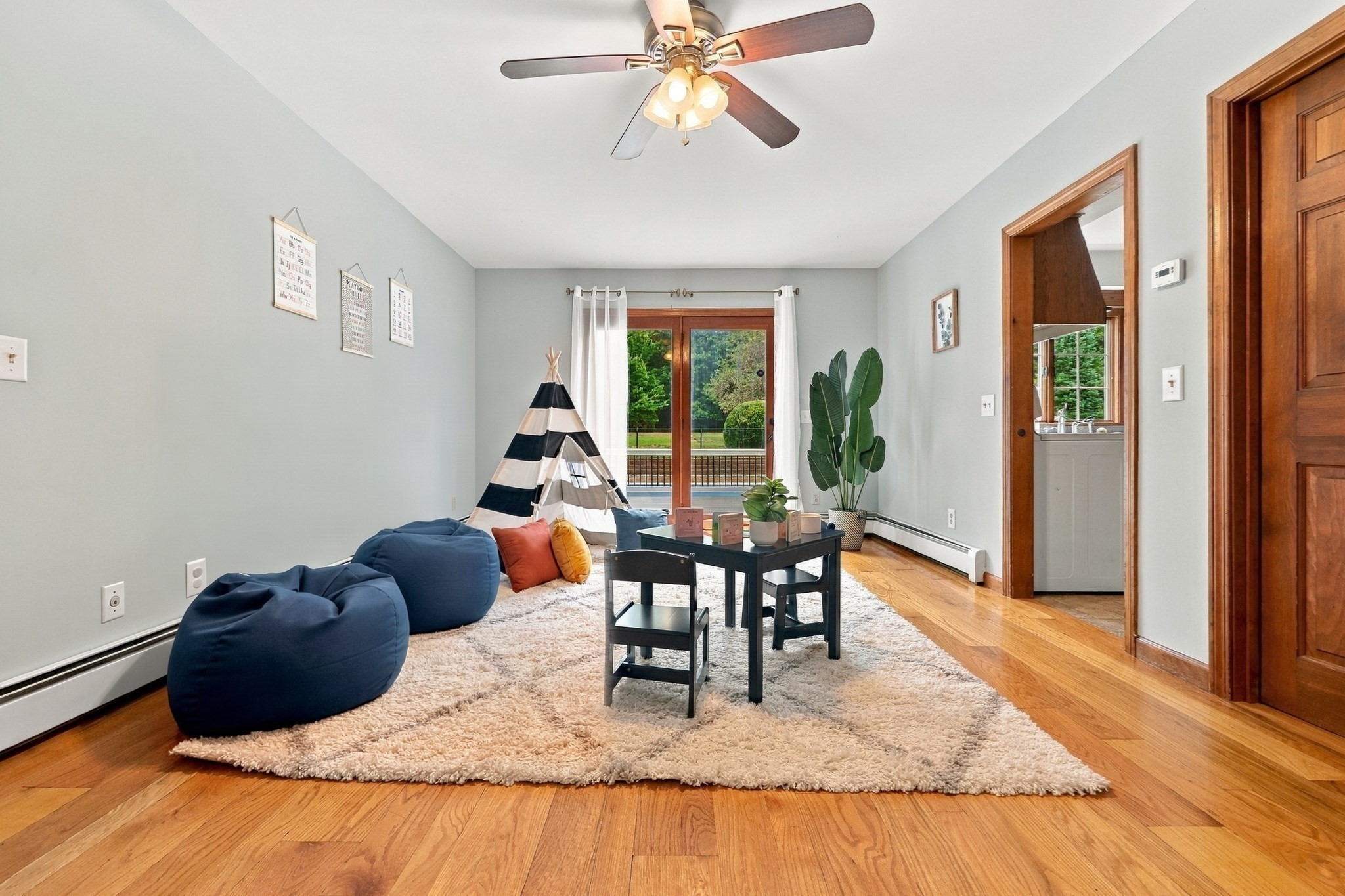 144 Laurel Street Property Photo 14