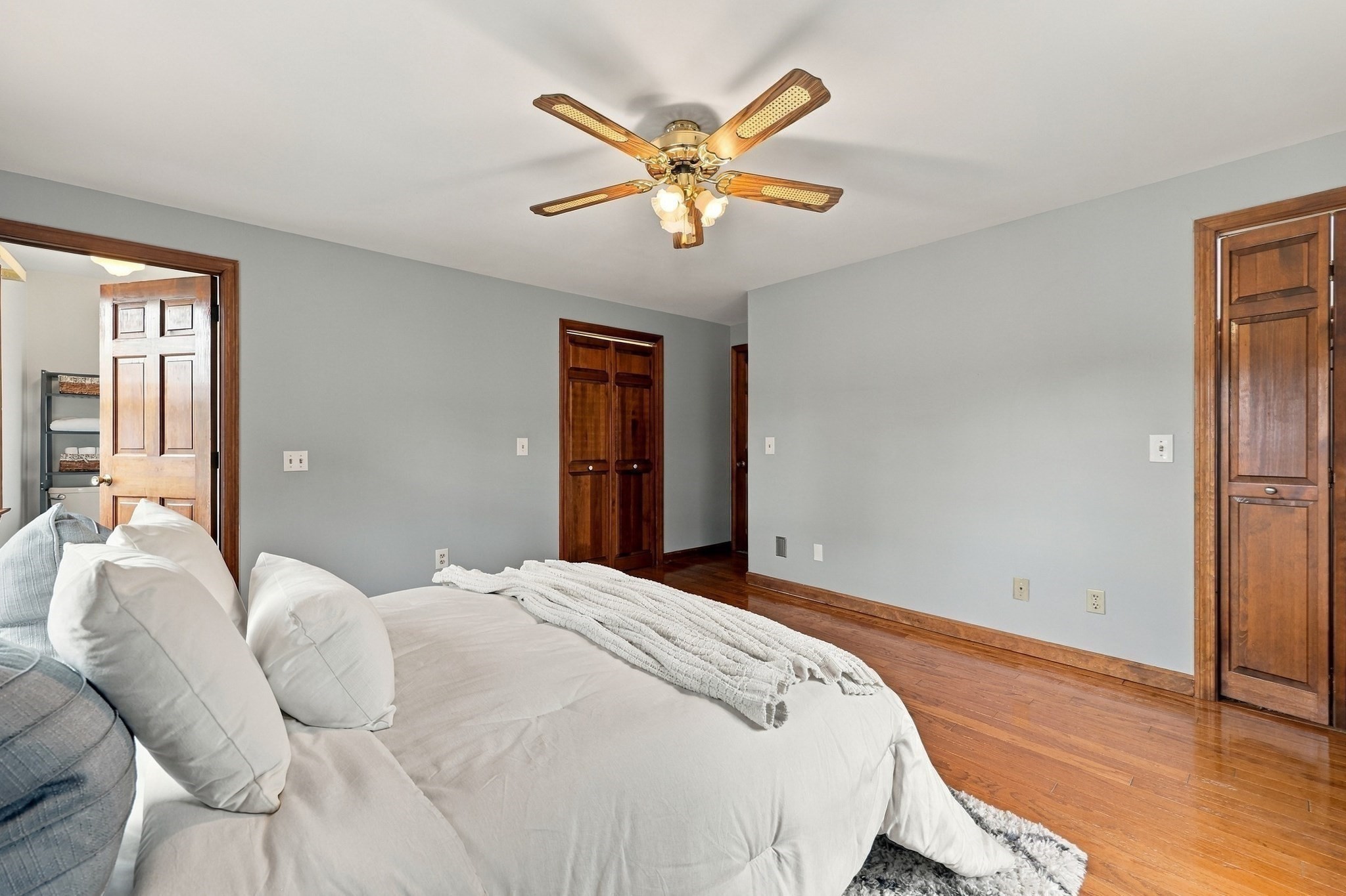 144 Laurel Street Property Photo 20