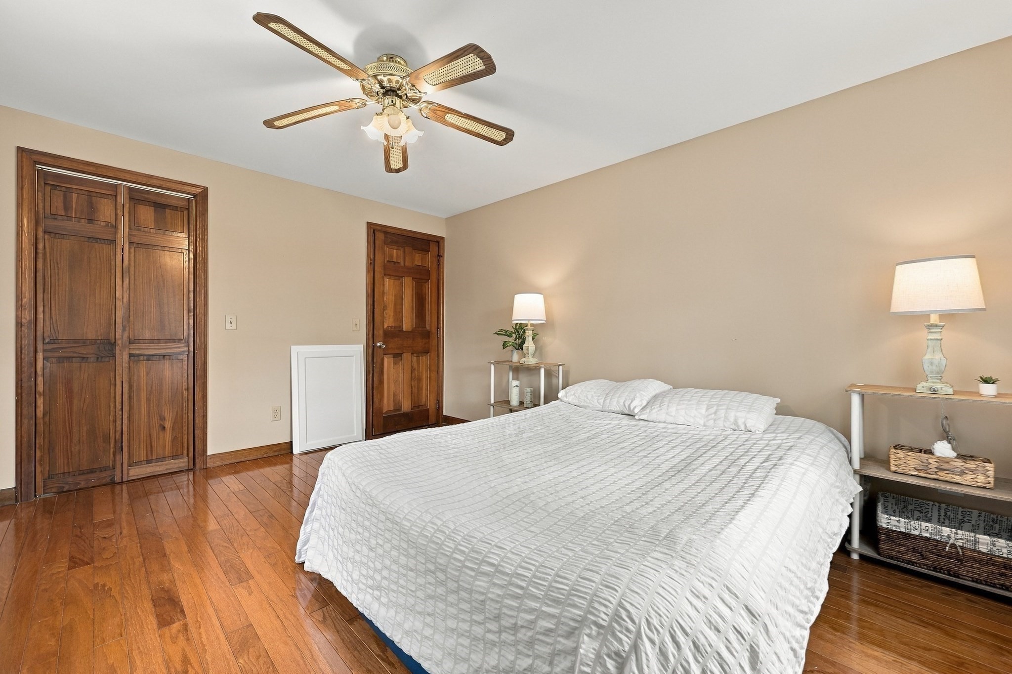 144 Laurel Street Property Photo 23
