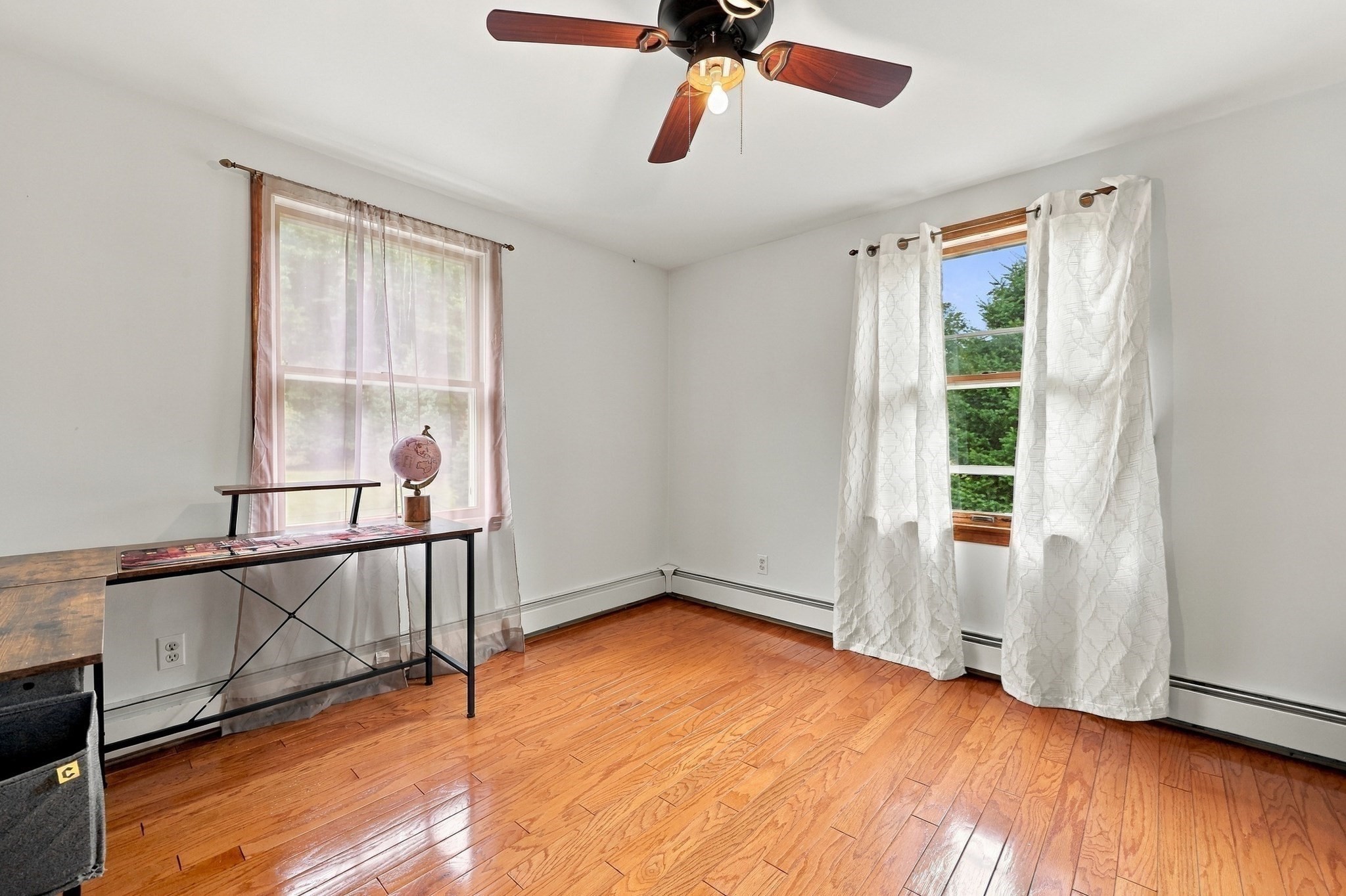 144 Laurel Street Property Photo 28