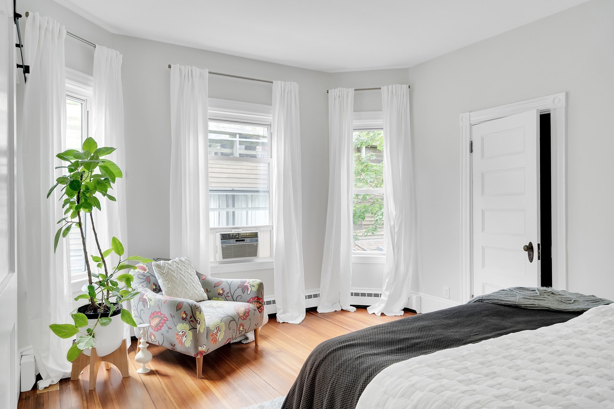 28 Inman Street # 3 Property Photo 14