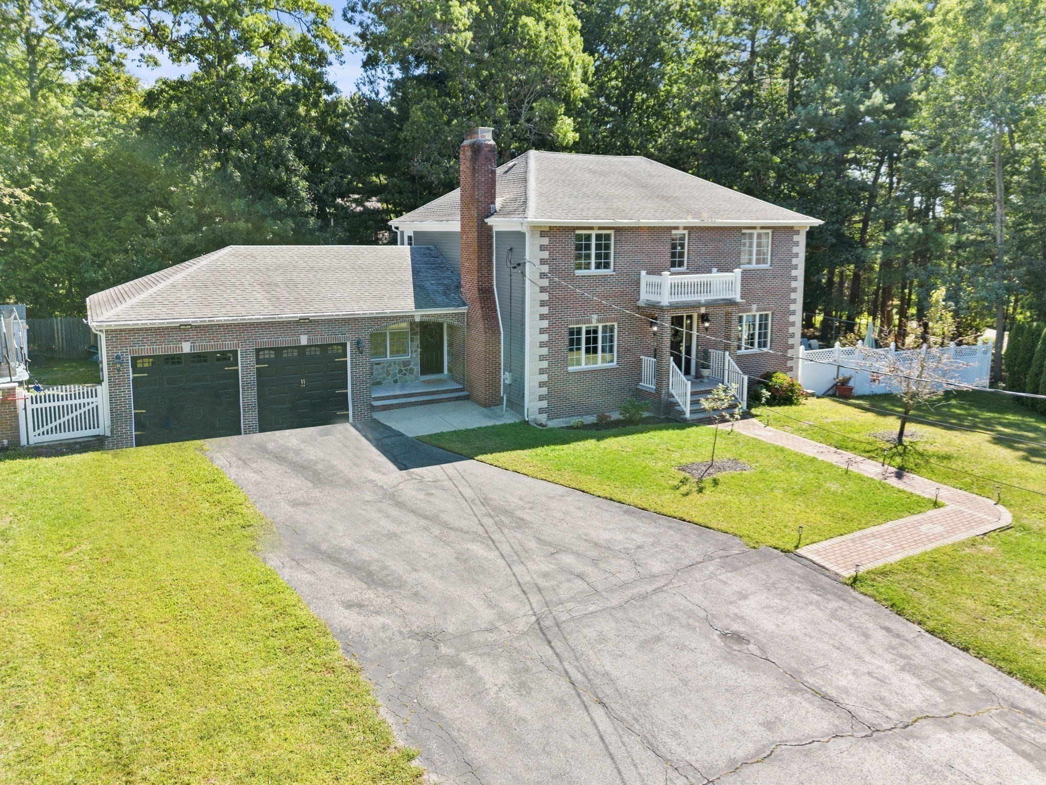 128 Boston Street Property Photo 2