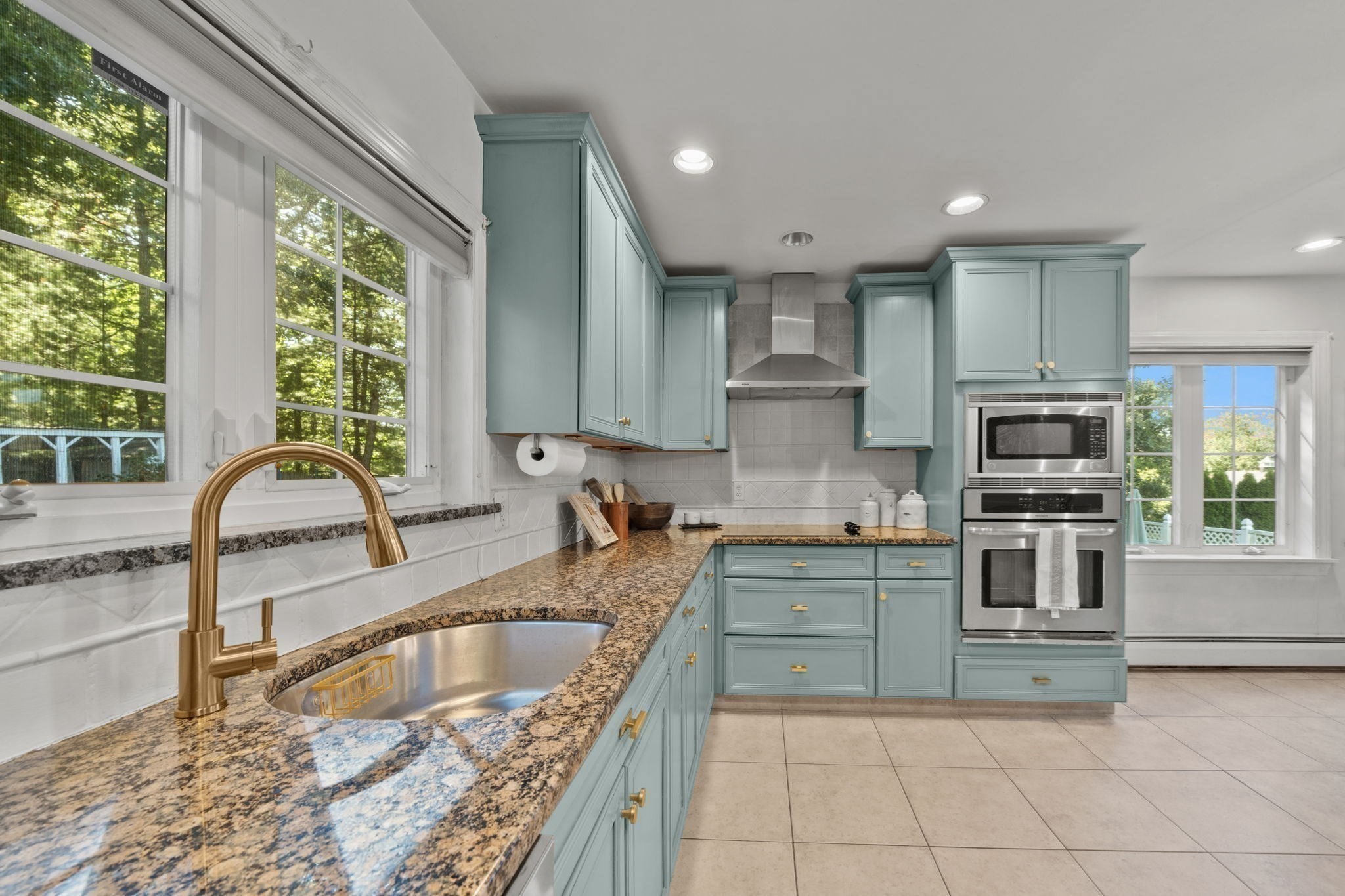 128 Boston Street Property Photo 12
