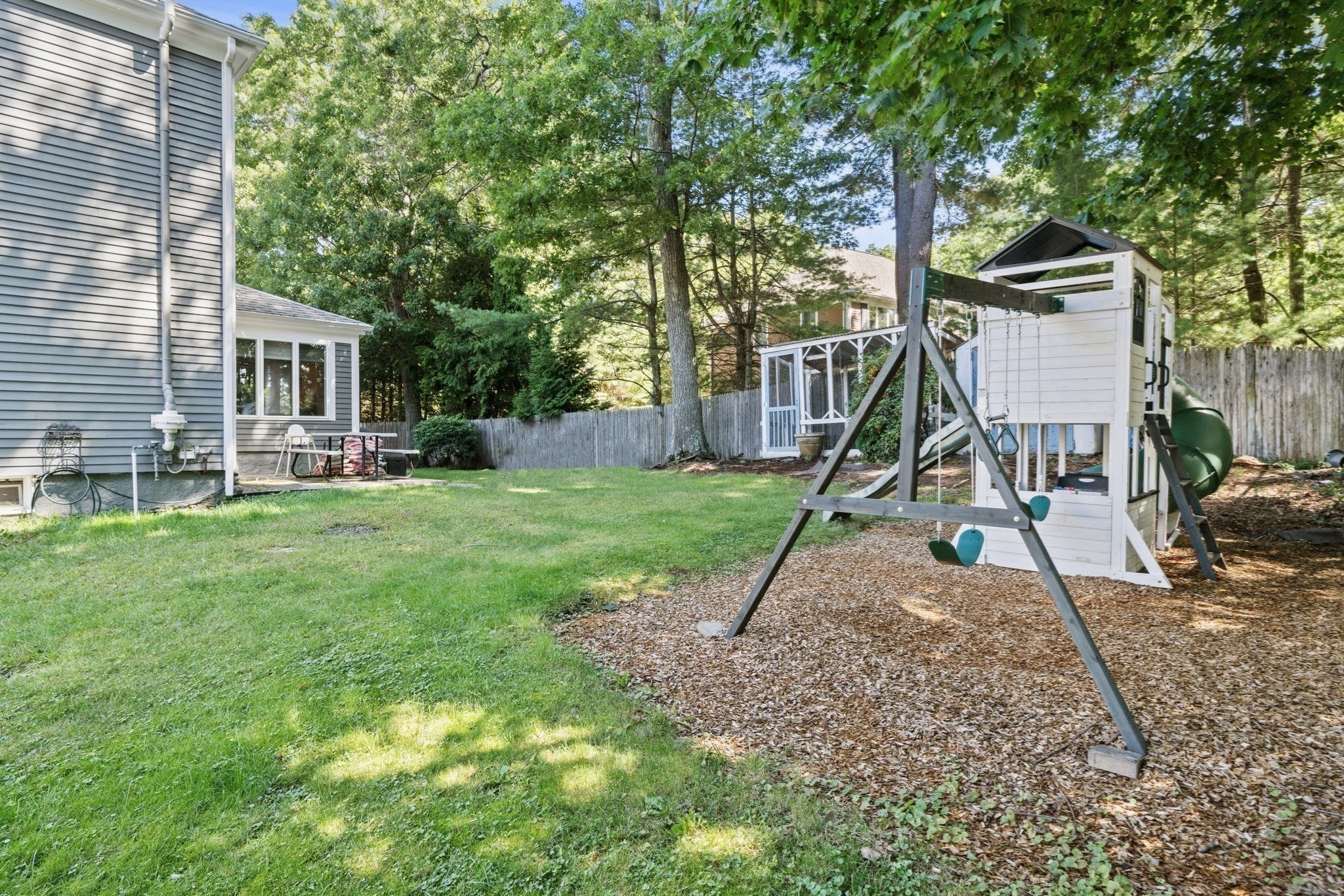 128 Boston Street Property Photo 37