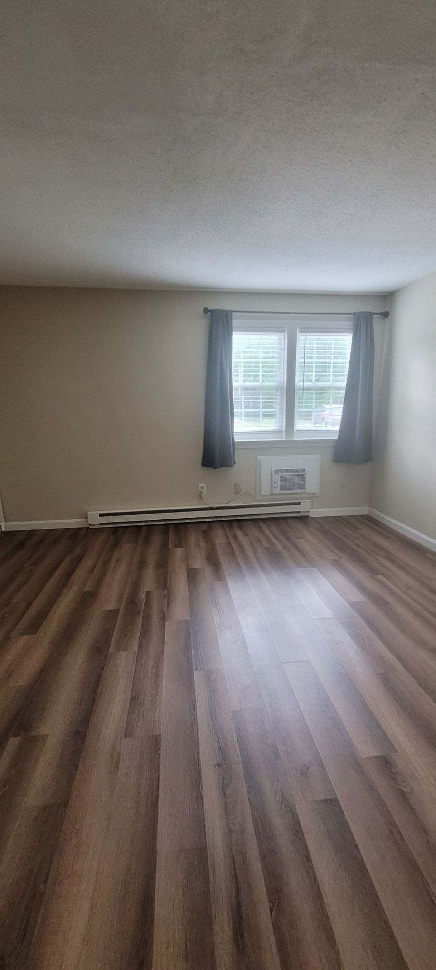 180 Main St # A1 Property Photo 8