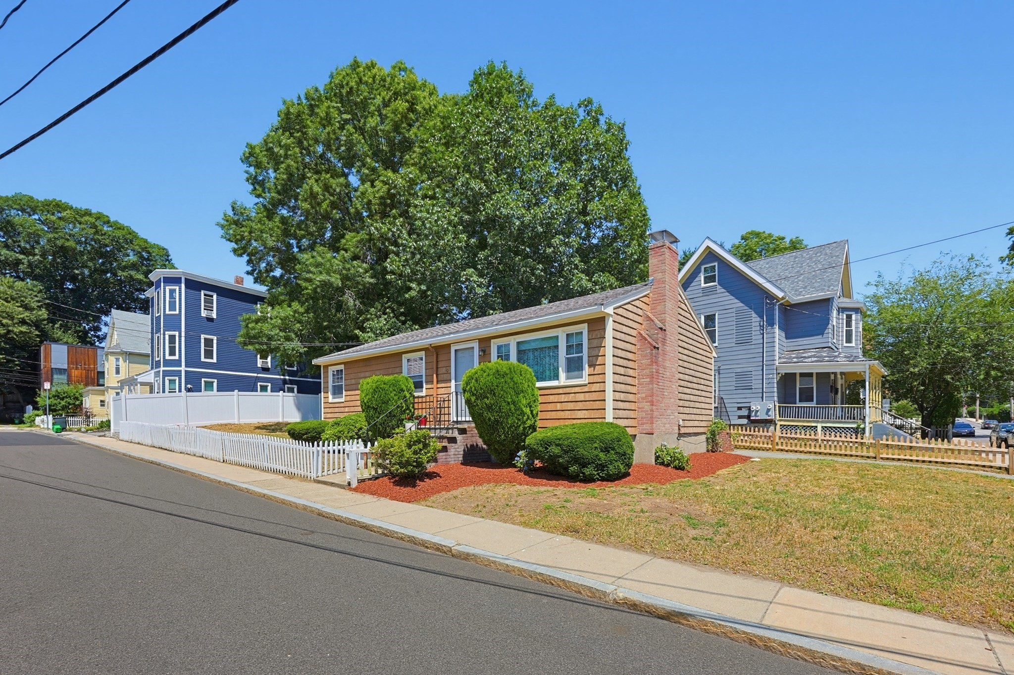 10 Meyer St Property Photo 3