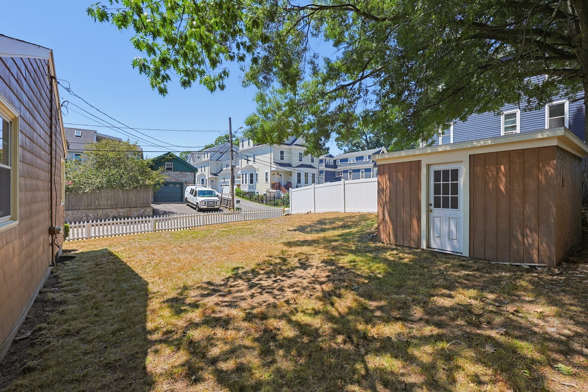 10 Meyer St Property Photo 32